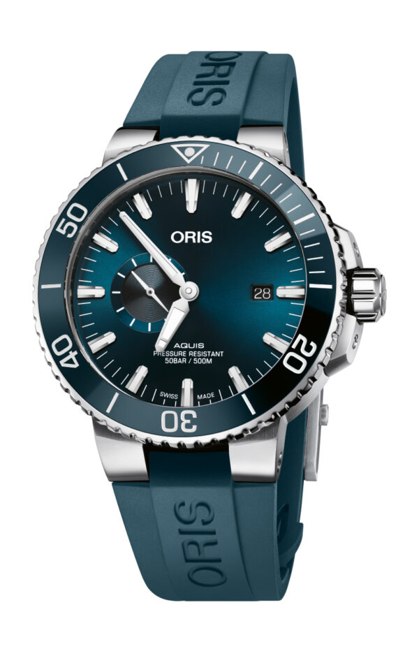 01 743 7733 4155 07 4 24 69EB Aquis Small Second Date LowRes 17284