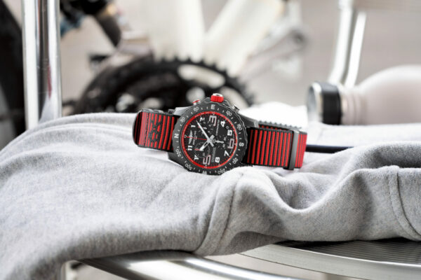 04 Endurance Pro with a red inner bezel and Outerknown ECONYL yarn NATO strap 2048x1365 1