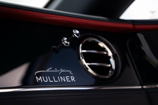 Continental GT Mulliner Convertible 9 min