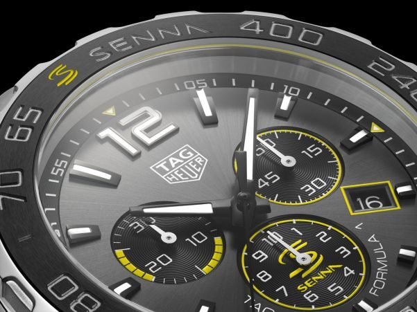 TAG Heuer Formula 1 Quartz Chronograph Senna Special Edition 2020 dial