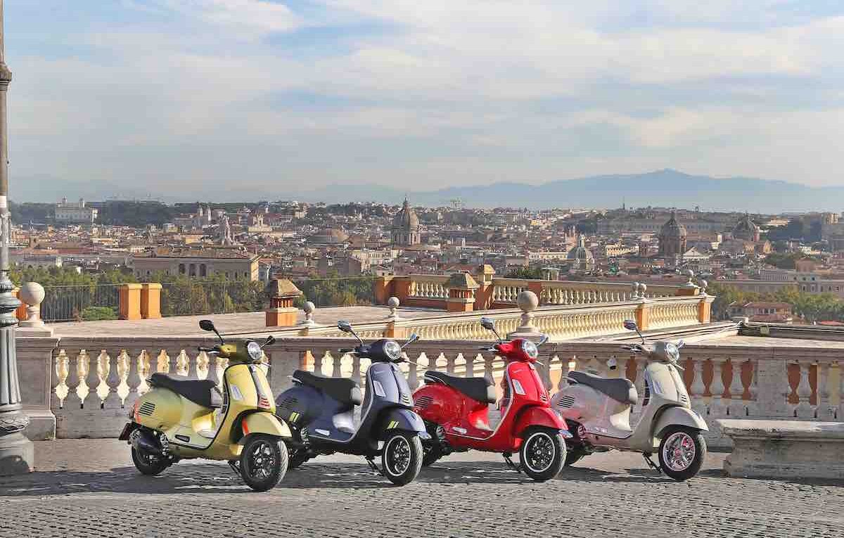 THE FLAGSHIP VESPA MODEL EVOLVES IN EVERY RESPECT FROM ITS EVER UNIQUE AND EXCLUSIVE STYLE TO ITS CUTTING EDGE TECHNICAL EQUIPMENT