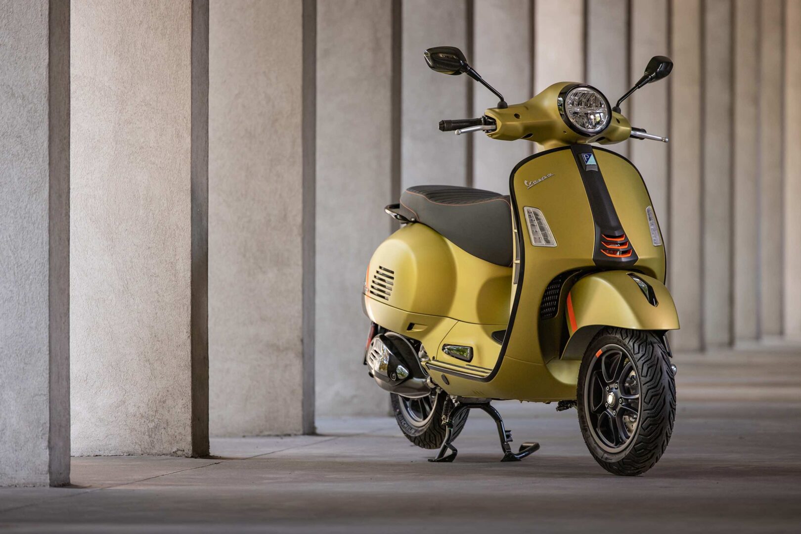 NEW VESPA GTS EVOLVES IN EVERY RESPECT Tilia Speculum
